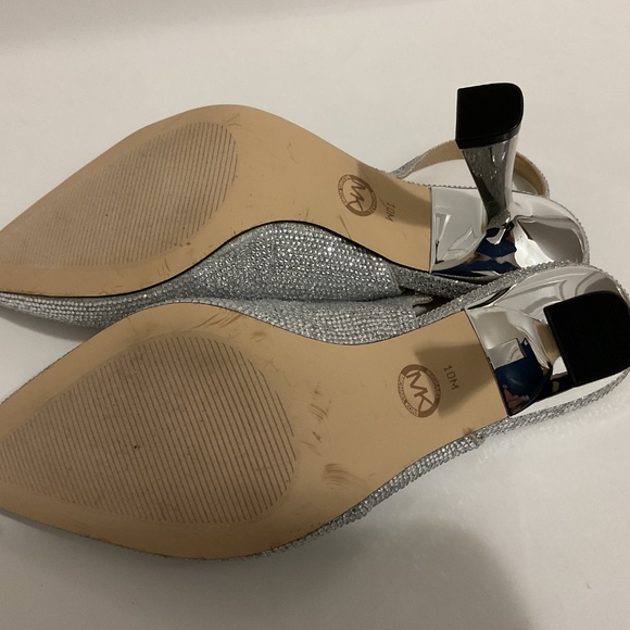 Michael Kors Chelsea Slingback Heels, 10M - Picture 6 of 7